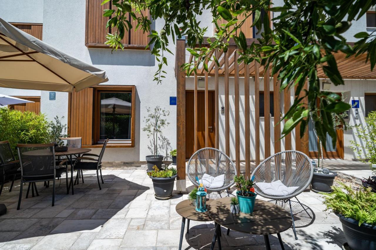 Stay U-Nique Studio Apartment In 奥拉萨奇 外观 照片