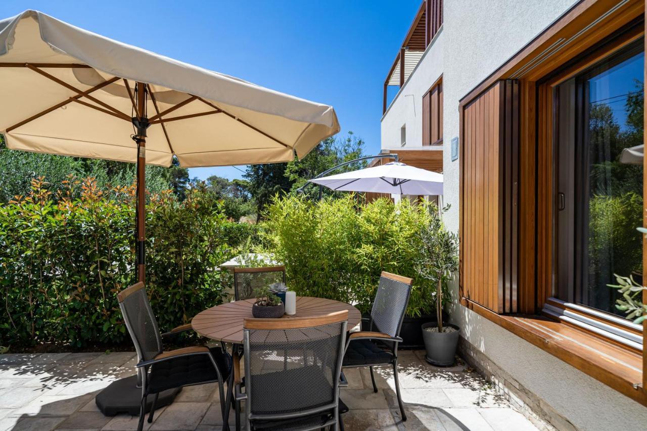 Stay U-Nique Studio Apartment In 奥拉萨奇 外观 照片